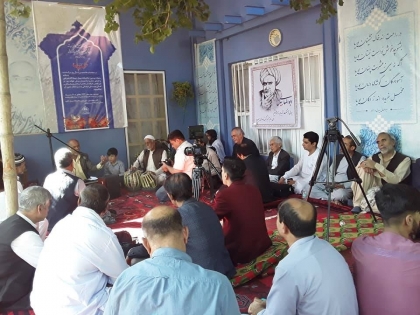 بزم شعر در سالیاد میرزاعبدالقادر بیدل شاعر و عارف نام آشنا در کابل برگزارشد