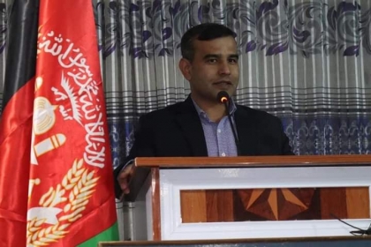 شاعران بغلان با سرودن شعر، صلح را فریاد زدند